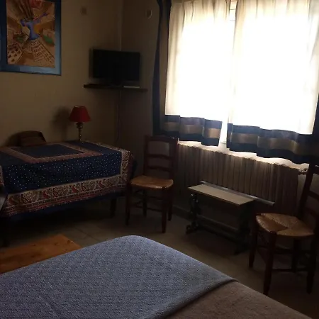 Quarto em Acomodações Particulares Chambre Dans Charmante Vallabrègues